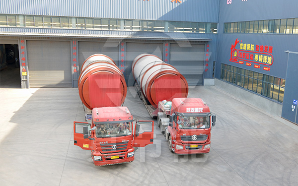 活性污泥烘干機發(fā)貨現(xiàn)場 活性污泥烘干機發(fā)貨現(xiàn)場