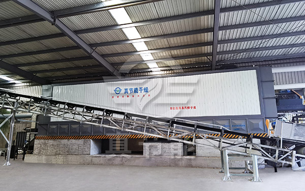 蒸汽污泥烘干設(shè)備安裝現(xiàn)場 蒸汽污泥烘干設(shè)備安裝現(xiàn)場