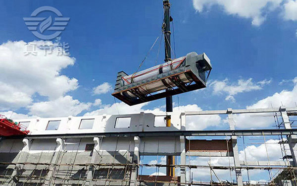 三筒紙漿烘干機(jī)吊裝現(xiàn)場(chǎng) 三筒紙漿烘干機(jī)吊裝現(xiàn)場(chǎng)